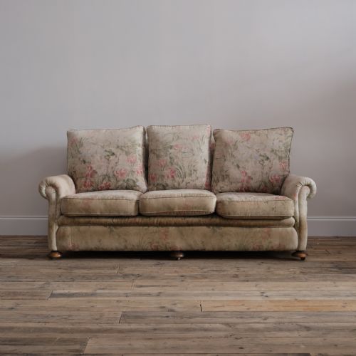 EARLY 20TH CENTURY COUNTRY HOUSE 3 SEATER SOFA - ADDITIONAL PHOTO 6