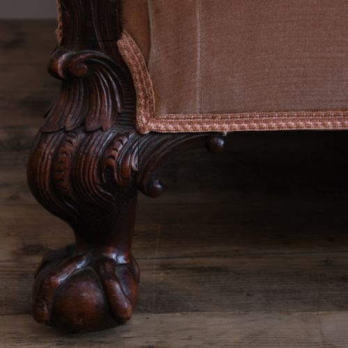 19TH CENTURY CAMEL BACK SOFA - ADDITIONAL PHOTO 9