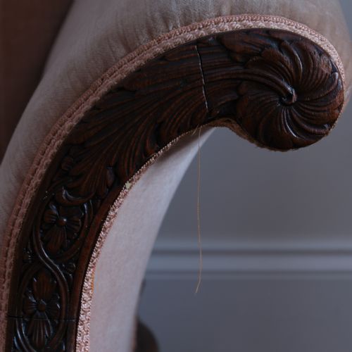 19TH CENTURY CAMEL BACK SOFA - ADDITIONAL PHOTO 12