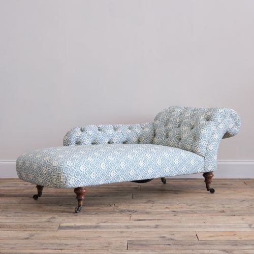 ANTIQUE 19TH CENTURY HOWARD SONS CHAISE LOUNGE - ADDITIONAL PHOTO 2