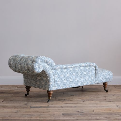 ANTIQUE 19TH CENTURY HOWARD SONS CHAISE LOUNGE - ADDITIONAL PHOTO 6