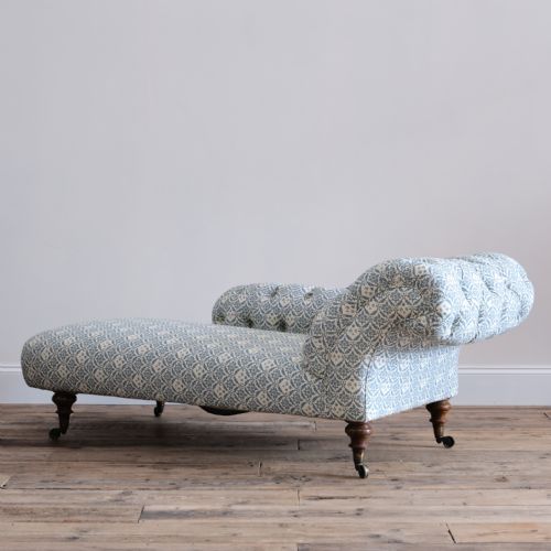 ANTIQUE 19TH CENTURY HOWARD SONS CHAISE LOUNGE - ADDITIONAL PHOTO 8