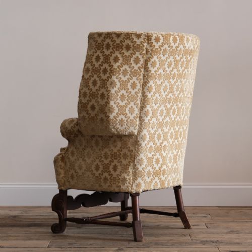 LARGE LATE 19TH CENTURY BARREL BACK ARMCHAIR - ADDITIONAL PHOTO 7