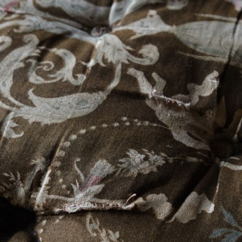 19TH CENTURY GILLOWS SLIPPER CHAIR IN ORIGINAL FABRIC - ADDITIONAL PHOTO 6