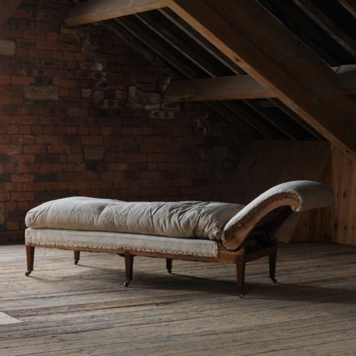HOWARD SONS RECLINING DAYBED - ADDITIONAL PHOTO 5
