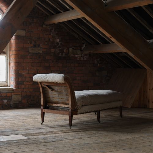 HOWARD SONS RECLINING DAYBED - ADDITIONAL PHOTO 9