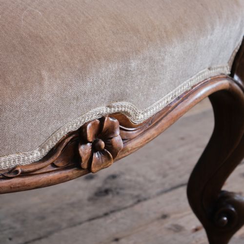 19TH CENTURY CARVED ROSEWOOD ARMCHAIR - ADDITIONAL PHOTO 10