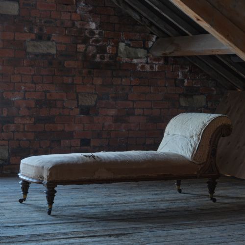 19TH CENTURY AESTHETIC MOVEMENT DAYBED - ADDITIONAL PHOTO 2