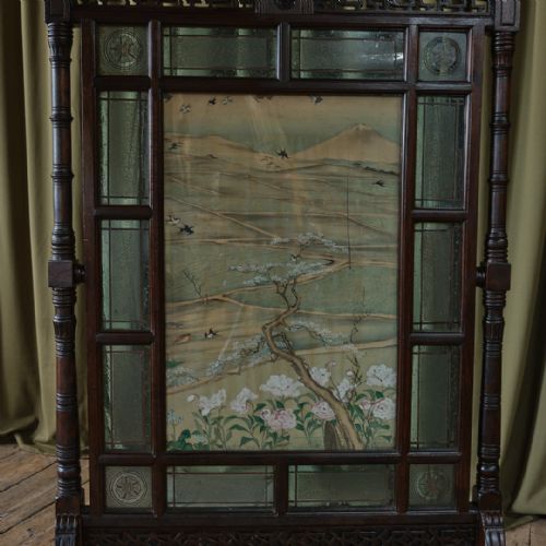 19TH CENTURY AESTHETIC MOVEMENT FIRE SCREEN WITH PAINTED SCENES - ADDITIONAL PHOTO 3