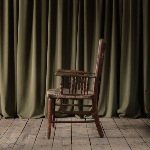 19TH CENTURY SUSSEX CHAIR ATTRIBUTED TO WILLIAM MORRIS - ADDITIONAL PHOTO 2