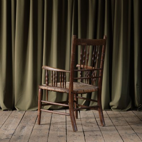 19TH CENTURY SUSSEX CHAIR ATTRIBUTED TO WILLIAM MORRIS - ADDITIONAL PHOTO 3