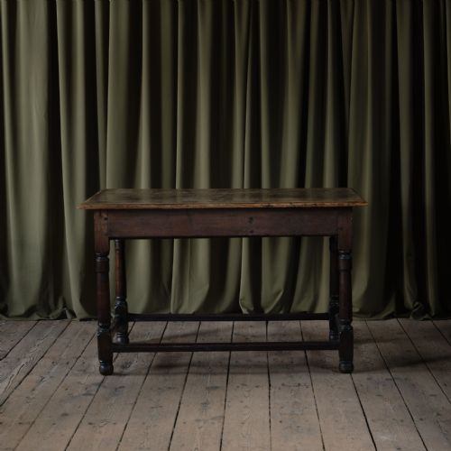 antique vernacular oak side table - CATEGORY: ANTIQUE TABLES - DATED 1800