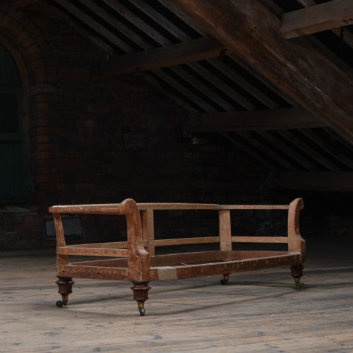 MID 19TH CENTURY COUNTRY HOUSE SOFA FRAME - ADDITIONAL PHOTO 2