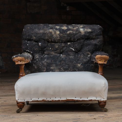 MID 19TH CENTURY OPEN ARMCHAIR 'ATTR' HOWARD SONS - ADDITIONAL PHOTO 1