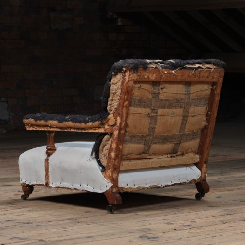 MID 19TH CENTURY OPEN ARMCHAIR 'ATTR' HOWARD SONS - ADDITIONAL PHOTO 3