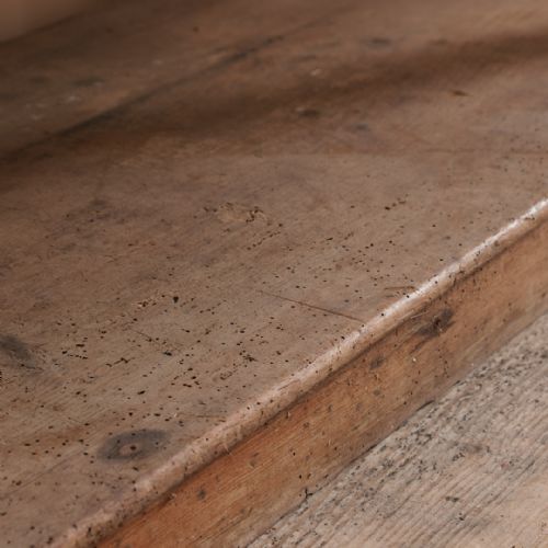 GEORGIAN PINE POT BOARD DRESSER BASE - ADDITIONAL PHOTO 5