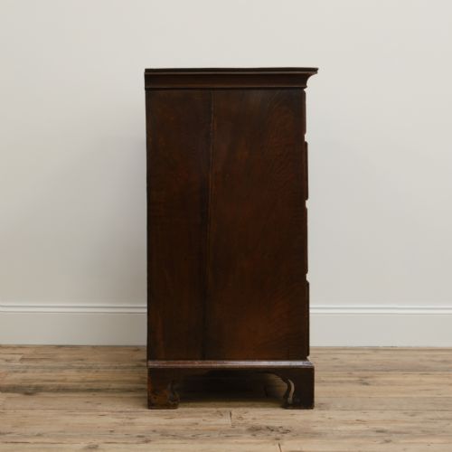 18TH CENTURY GEORGE III OAK CHEST OF DRAWERS - ADDITIONAL PHOTO 1
