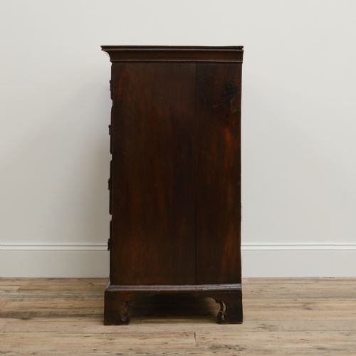 18TH CENTURY GEORGE III OAK CHEST OF DRAWERS - ADDITIONAL PHOTO 2
