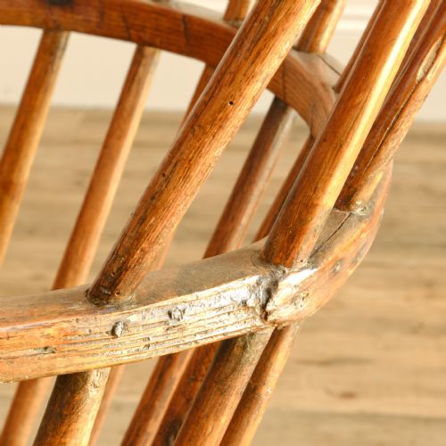 ANTIQUE VALE OF YORK HOOP BACK WINDSOR CHAIR - ADDITIONAL PHOTO 9