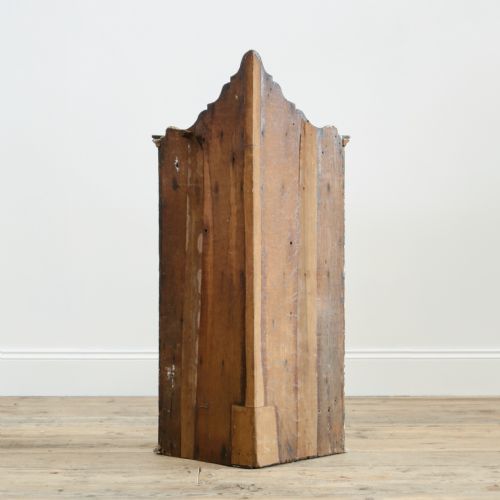 18TH CENTURY LACQUERED CHINOISERIE CORNER CUPBOARD - ADDITIONAL PHOTO 5
