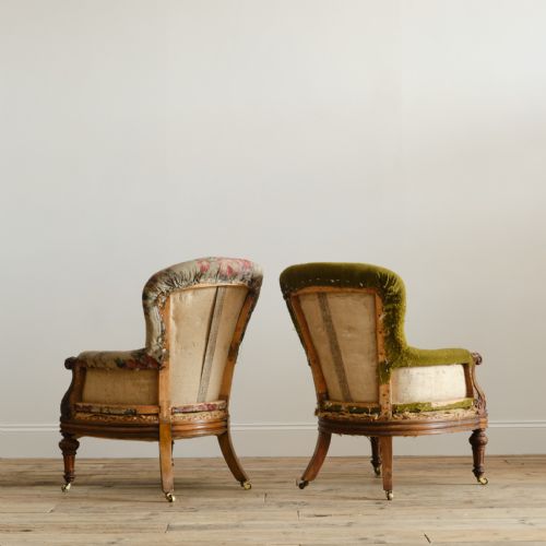 PAIR OF 19TH CENTURY WALNUT ARMCHAIRS - ADDITIONAL PHOTO 2