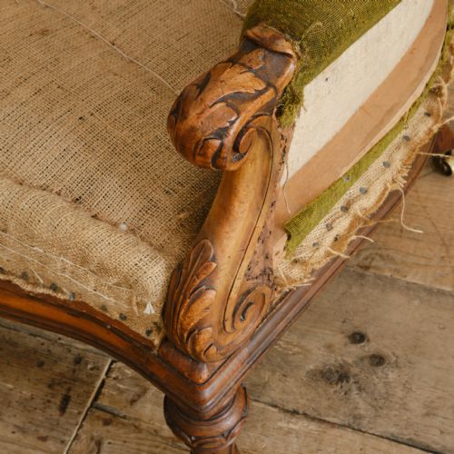 PAIR OF 19TH CENTURY WALNUT ARMCHAIRS - ADDITIONAL PHOTO 4