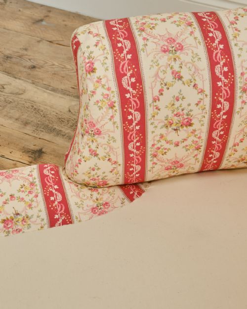 19TH CENTURY HOWARD SONS DAYBED - ADDITIONAL PHOTO 10