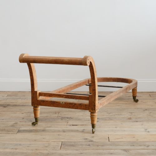 REGENCY DAYBED FRAME - ADDITIONAL PHOTO 4