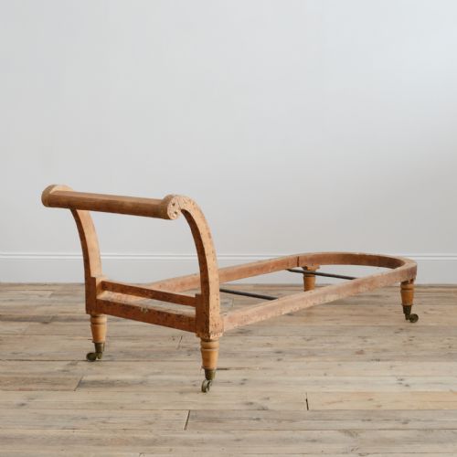 REGENCY DAYBED FRAME - ADDITIONAL PHOTO 6