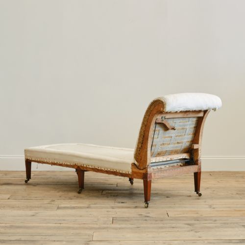 HOWARD SONS RECLINING DAYBED - ADDITIONAL PHOTO 6