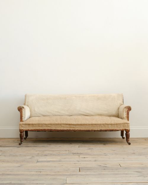 19TH CENTURY COUNTRY HOUSE SOFA - ADDITIONAL PHOTO 1