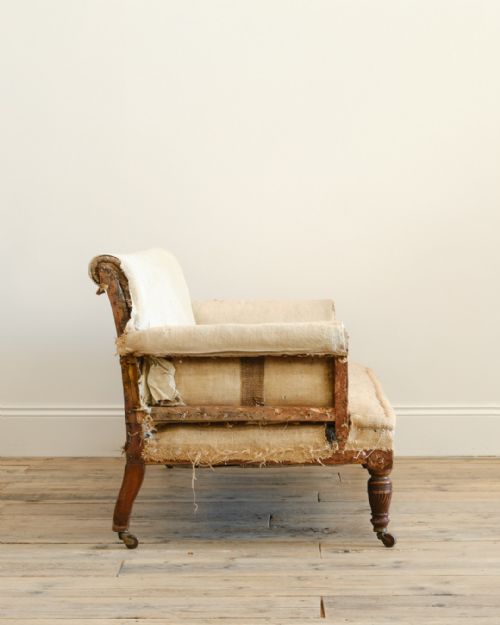 19TH CENTURY COUNTRY HOUSE SOFA - ADDITIONAL PHOTO 3