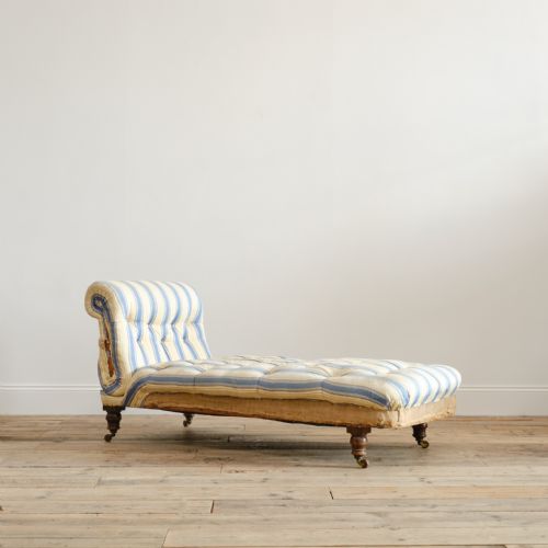 LATE 19TH CENTURY DROP BACK DAYBED - ADDITIONAL PHOTO 1