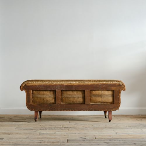 EARLY 19TH CENTURY COUNTRY HOUSE SOFA - ADDITIONAL PHOTO 2