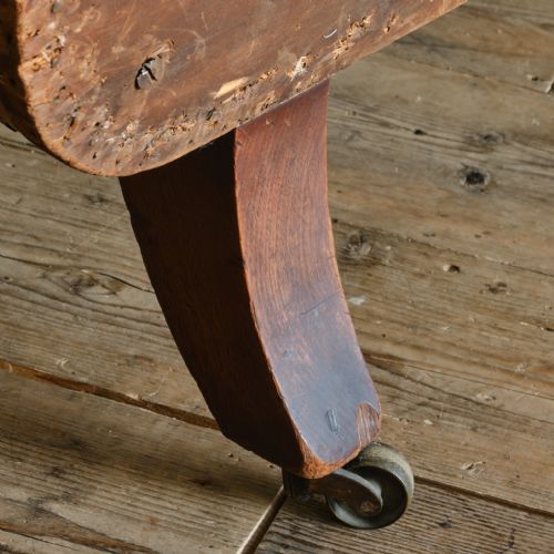 EARLY 19TH CENTURY COUNTRY HOUSE SOFA - ADDITIONAL PHOTO 6