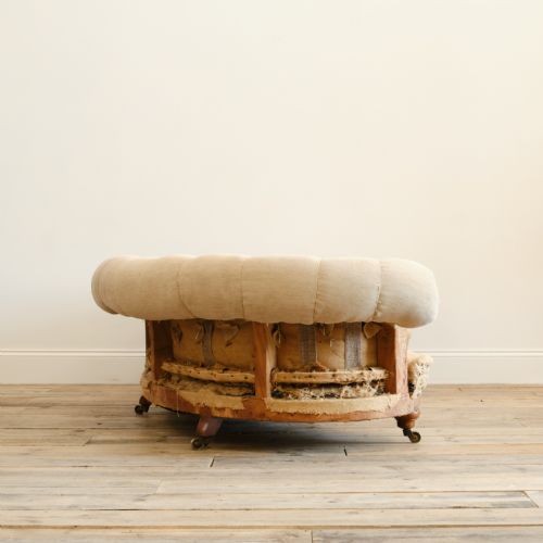 HOWARD AND SONS CRESCENT CHESTERFIELD SOFA C1860 - ADDITIONAL PHOTO 4