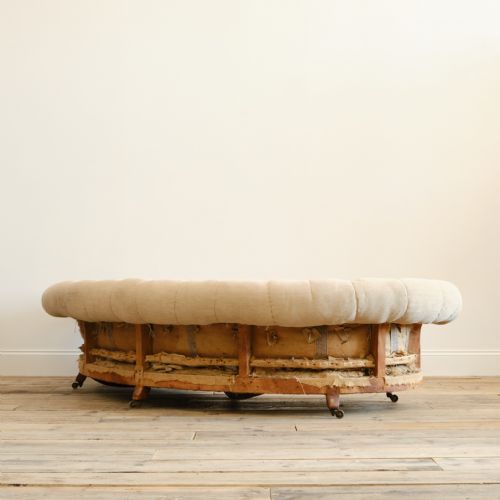 HOWARD AND SONS CRESCENT CHESTERFIELD SOFA C1860 - ADDITIONAL PHOTO 5