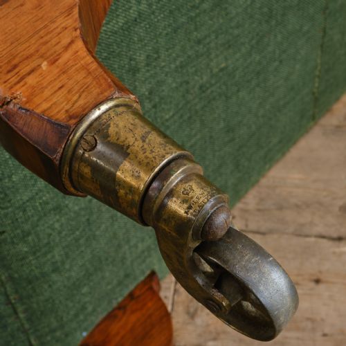 19TH CENTURY SABRE LEGGED DAYBED - ADDITIONAL PHOTO 10