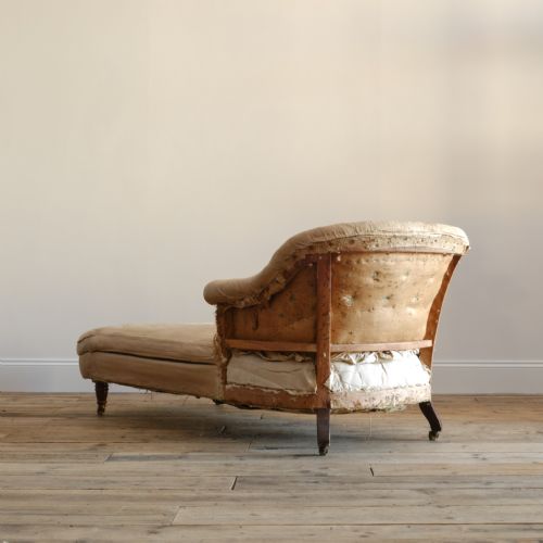 19TH CENTURY HOWARD AND SONS STYLE DAYBED - ADDITIONAL PHOTO 3