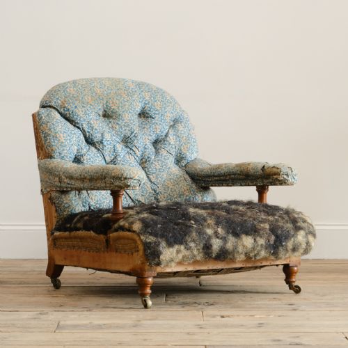 HOWARD AND SONS OPEN ARMCHAIR FROM POWDERHAM CASTLE DEVON - ADDITIONAL PHOTO 8