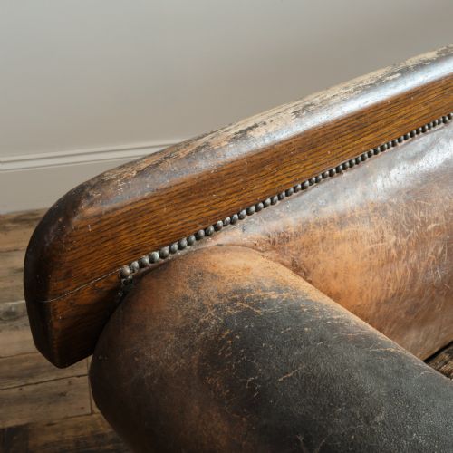 HUGE EARLY 20TH CENTURY COUNTRY HOUSE SOFA - ADDITIONAL PHOTO 4