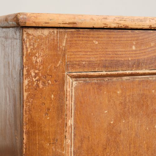 19TH CENTURY SIMULATED OAK DRY SCRAPED DRESSER BASE - ADDITIONAL PHOTO 10