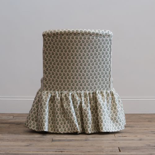 19TH CENTURY NURSING CHAIR IN HOWE 36 BOURNE STREET LINEN - ADDITIONAL PHOTO 2