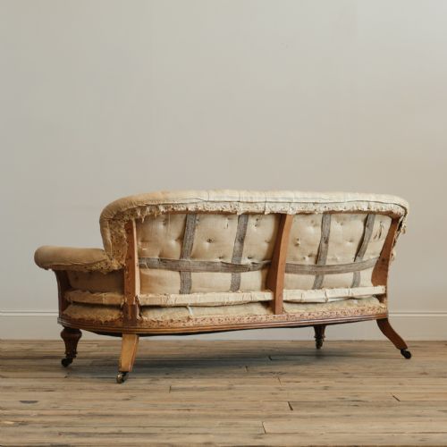 19TH CENTURY HOLLAND SONS SOFA - ADDITIONAL PHOTO 4
