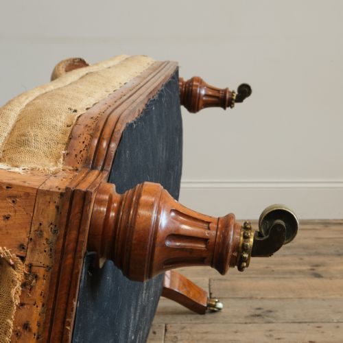 19TH CENTURY HOLLAND SONS SOFA - ADDITIONAL PHOTO 9