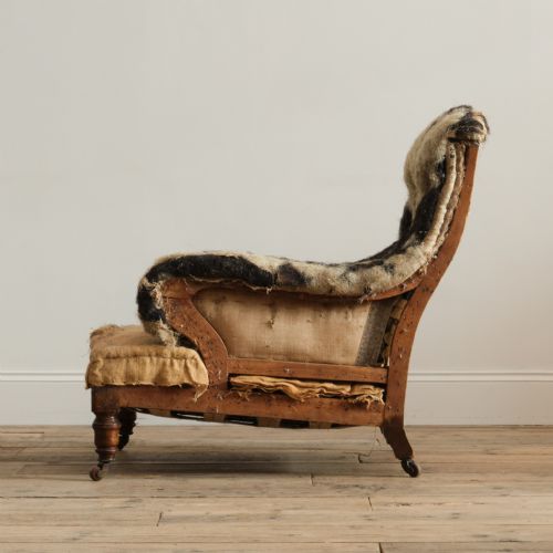 19TH CENTURY HOWARD STYLE GRAFTON ARMCHAIR - ADDITIONAL PHOTO 3