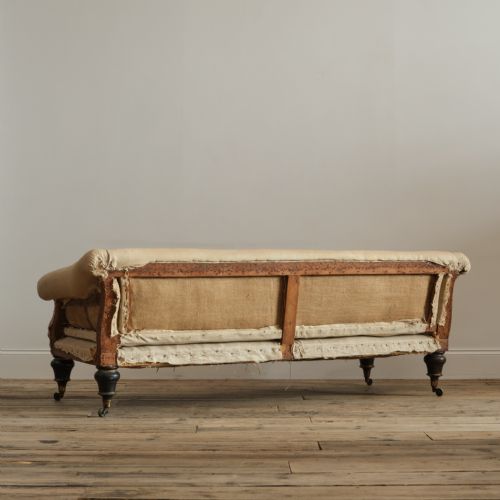 MID 19TH CENTURY COUNTRY HOUSE SOFA - ADDITIONAL PHOTO 5