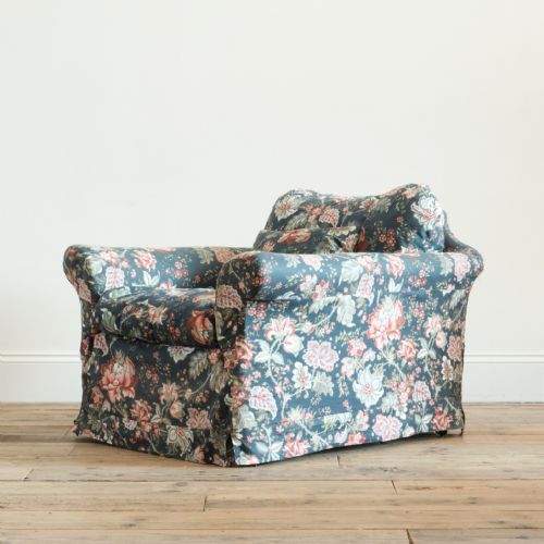 LARGE DEEP SEATED COUNTRY HOUSE ARMCHAIR - ADDITIONAL PHOTO 2