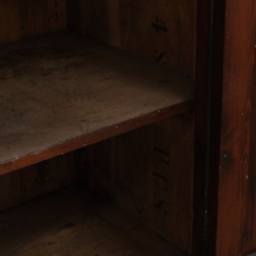20TH CENTURY SCRATCH BUILT PINE CUPBOARD - ADDITIONAL PHOTO 5