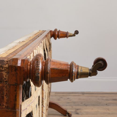 19TH CENTURY GOTHIC OAK SOFA - ADDITIONAL PHOTO 10